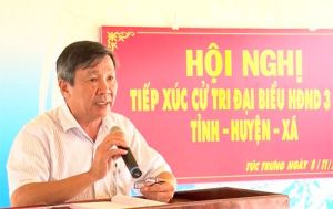 Đại biểu HĐND tỉnh tiếp xúc cử tri trước kỳ họp cuối năm