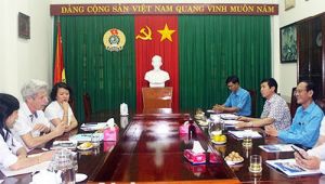 Thúc đẩy đối thoại trong nhóm doanh nghiệp ngành may