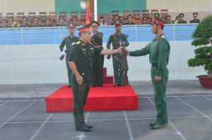 Các đơn vị tổ chức tuyên thệ chiến sĩ mới năm 2020