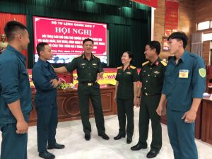 Quân khu 7 đối thoại với quân nhân, viên chức quốc phòng tại Đồng Nai