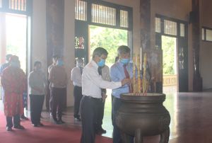 Lễ tưởng niệm 51 năm ngày mất Chủ tịch Hồ Chí Minh