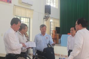 Quan tâm nắm bắt nguyện vọng chính đáng của dân