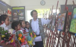 Hơn 200 đại biểu tham gia giao lưu kỷ niệm Ngày Thế giới xóa bỏ bạo lực 25-11