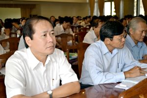 Tích cực chuẩn bị đại hội Đảng các cấp