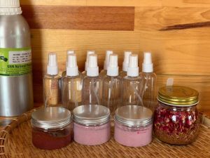 Sản xuất nước hoa hồng: Hướng đi mới cho nông dân Long Khánh