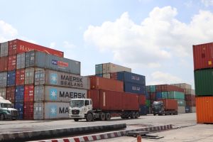 Doanh thu vận tải hàng hóa tăng trong tháng 5-2021