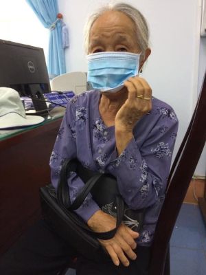 Tuổi cao nêu gương sáng trong mùa dịch Covid-19