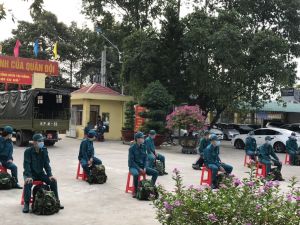 Điều động lực lượng thực hiện nhiệm vụ phòng, chống dịch Covid-19 tại các bệnh viện dã chiến của tỉnh