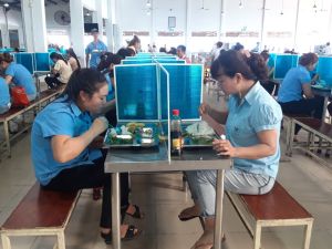 Hỗ trợ bữa ăn dinh dưỡng cho đoàn viên, người lao động