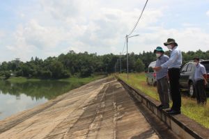 Đảm bảo an toàn công trình chứa nước mùa mưa, lũ