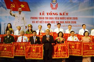 Tiếp tục đẩy mạnh thi đua năm 2016