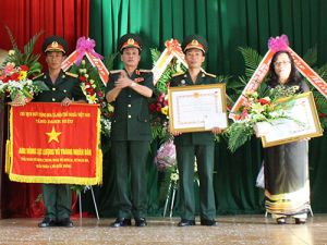 Tiểu đoàn Bộ binh 9 nhận danh hiệu Anh hùng lực lượng vũ trang nhân dân