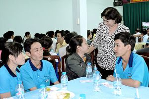 Chú trọng bảo vệ quyền lợi người lao động