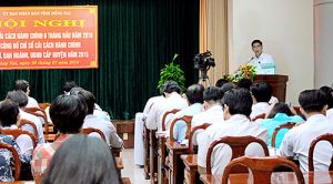 Chú trọng nâng chất cán bộ, công chức để cải cách hành chính