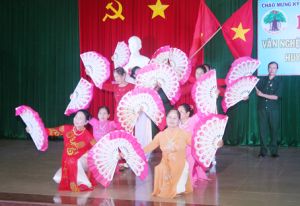 Góp những bông hoa đẹp cho đời