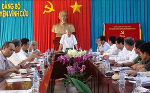 Nguyên Tổng bí thư Lê Khả Phiêu thăm huyện Vĩnh Cửu