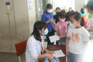 Yêu cầu các địa phương hoàn thành cập nhật dữ liệu tiêm chủng trước ngày 14-9