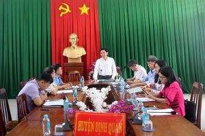 Tăng cường công tác bình ổn giá vào dịp Tết ở các địa phương vùng xa