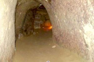 Tu sửa cấp thiết 4 miệng hầm di tích địa đạo Suối Linh