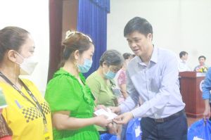 Gần 547 ngàn lao động bị giảm giờ làm tại 1.300 doanh nghiệp trong cả nước