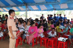 Tuyên truyền pháp luật cho đồng bào dân tộc Chơ ro ở Phước Bình