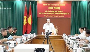 Trưởng Đoàn đại biểu Quốc hội tỉnh chủ trì lấy ý kiến vào dự thảo luật