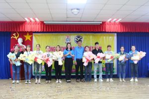 Doanh nghiệp đang nỗ lực tìm đơn hàng, lo việc ổn định cho công nhân