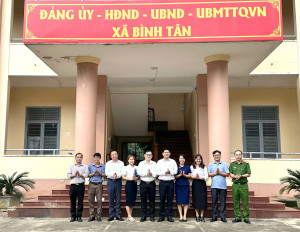 ĐẢNG ỦY XÃ BÌNH TÂN LÀM VIỆC VỚI TÒA ÁN NHÂN DÂN KHU VỰC 11