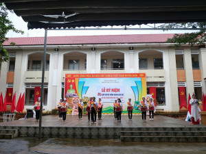 RƯỜNG THCS LÝ TỰ TRỌNG KỶ NIỆM 80 NĂM TRUYỀN THỐNG NGÀNH GIÁO DỤC VÀ KHAI GIẢNG NĂM HỌC 2025 – 2026