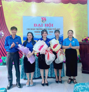 Đại hội Chi đoàn Trường MG Tuổi Thơ nhiệm kỳ 2025 - 2026