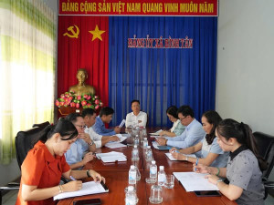 ĐẢNG ỦY CÁC CƠ QUAN ĐẢNG XÃ BÌNH TÂN TỔ CHỨC HỘI NGHỊ THÁNG 9/2025