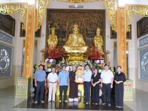 LÃNH ĐẠO XÃ BÌNH TÂN THĂM VÀ CHÚC MỪNG CÁC CƠ SỞ PHẬT GIÁO NHÂN DỊP ĐẠI LỄ VU LAN