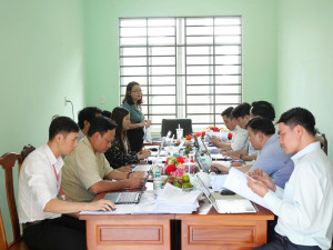 BÌNH TÂN: ĐOÀN KIỂM TRA CẢI CÁCH HÀNH CHÍNH, KIỂM SOÁT THỦ TỤC HÀNH CHÍNH LÀM VIỆC TẠI XÃ