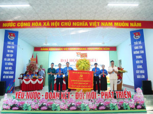 ĐẠI HỘI ĐẠI BIỂU ĐOÀN TNCS HỒ CHÍ MINH XÃ BÌNH TÂN LẦN THỨ I, NHIỆM KỲ 2025–2030 THÀNH CÔNG TỐT ĐẸP