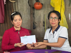 CHIA SẺ YÊU THƯƠNG CÙNG GIA ĐÌNH EM NGUYỄN VĂN KHA TẠI THÔN LONG BÌNH 5