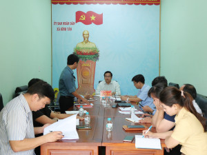 UBND XÃ BÌNH TÂN TĂNG CƯỜNG CÔNG TÁC PHỐI HỢP GIẢI QUYẾT THỦ TỤC HÀNH CHÍNH CHO NGƯỜI DÂN