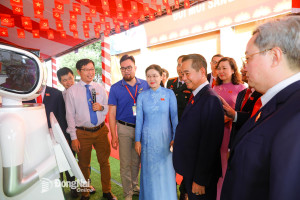 h ang ba tanh kg giay ta c hanh 20251109224427