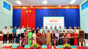 GẶP MẶT KỶ NIỆM 43 NĂM NGÀY NHÀ GIÁO VIỆT NAM 20/11 TẠI XÃ BOM BO