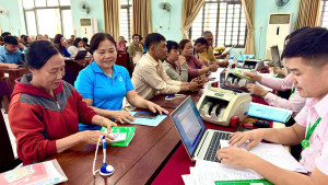 GẦN 7 TỶ ĐỒNG ĐẾN VỚI BÀ CON NHÂN DÂN XÃ BOM BO