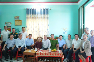 LÃNH ĐẠO TỈNH ĐỒNG NAI THĂM MẸ VIỆT NAM ANH HÙNG NHÂN DỊP TẾT NGUYÊN ĐÁN BÍNH NGỌ 2026