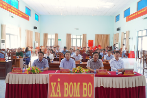 XÃ BOM BO THAM DỰ HỘI NGHỊ TRỰC TUYẾN VỀ NÂNG CAO CHẤT LƯỢNG PHỤC VỤ NHÂN DÂN