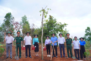 LỄ PHÁT ĐỘNG “TẾT TRỒNG CÂY ĐỜI ĐỜI NHỚ ƠN BÁC HỒ”   CHÀO MỪNG THÀNH PHỐ ĐỒNG NAI VÀ ĐÓN NHẬN DI TÍCH LỊCH SỬ   QUỐC GIA SÓC BOM BO