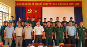 BAN CHQS XÃ BOM BO TRIỂN KHAI NHIỆM VỤ QS-QP THÁNG 9 VÀ TRAO...