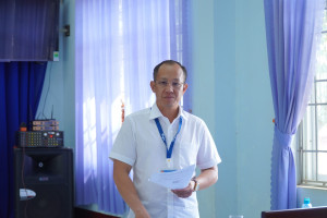 Ông Đào Việt Hùng – UVBTV, Phó Chủ tịch UBND xã Bom Bo làm việc với BGH các trường về hoạt động sau sáp nhập và công tác chăm sóc sức khỏe