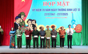 Xã Bù Đăng họp mặt kỷ niệm 78 năm Ngày Thương binh - Liệt sĩ