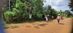 Xã Bù Đăng: Ra quân dọn vệ sinh môi trường chào mừng Đại hội đại biểu Đảng bộ xã Bù Đăng lần thứ I, nhiệm kỳ 2025 - 2030