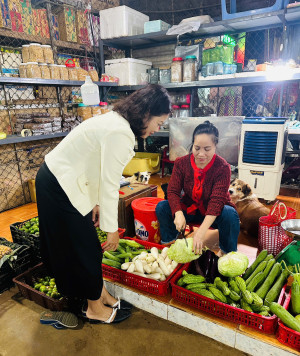 Bù Đăng: Hội Liên hiệp phụ nữ xã - Mang yêu thương đến hộ khó khăn!