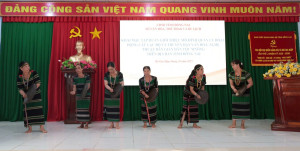 KHAI MẠC TẬP HUẤN MÔ HÌNH QUẢN LÝ CÂU LẠC BỘ VÀ TRUYỀN DẠY VĂN HÓA, NGHỆ THUẬT DÂN GIAN DÂN TỘC M’NÔNG