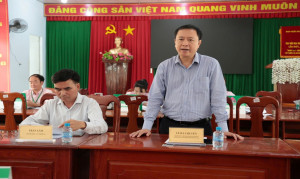 Đoàn công tác Ngân hàng Chính sách Xã hội tỉnh Đồng Nai làm việc tại xã Bù Gia Mập