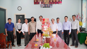 thăm giáo xứ 1